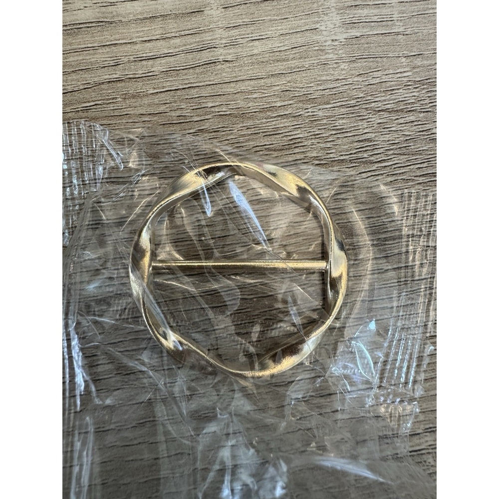 Heart Scarf Clip With Rhinestones, Gold Toned - Picture 3 of 5